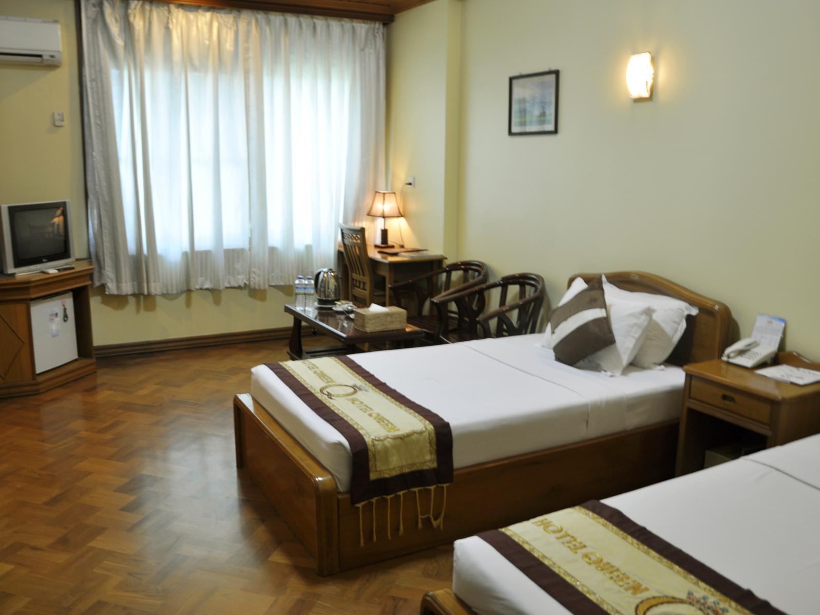 Hotel Queen Mandalay Extérieur photo