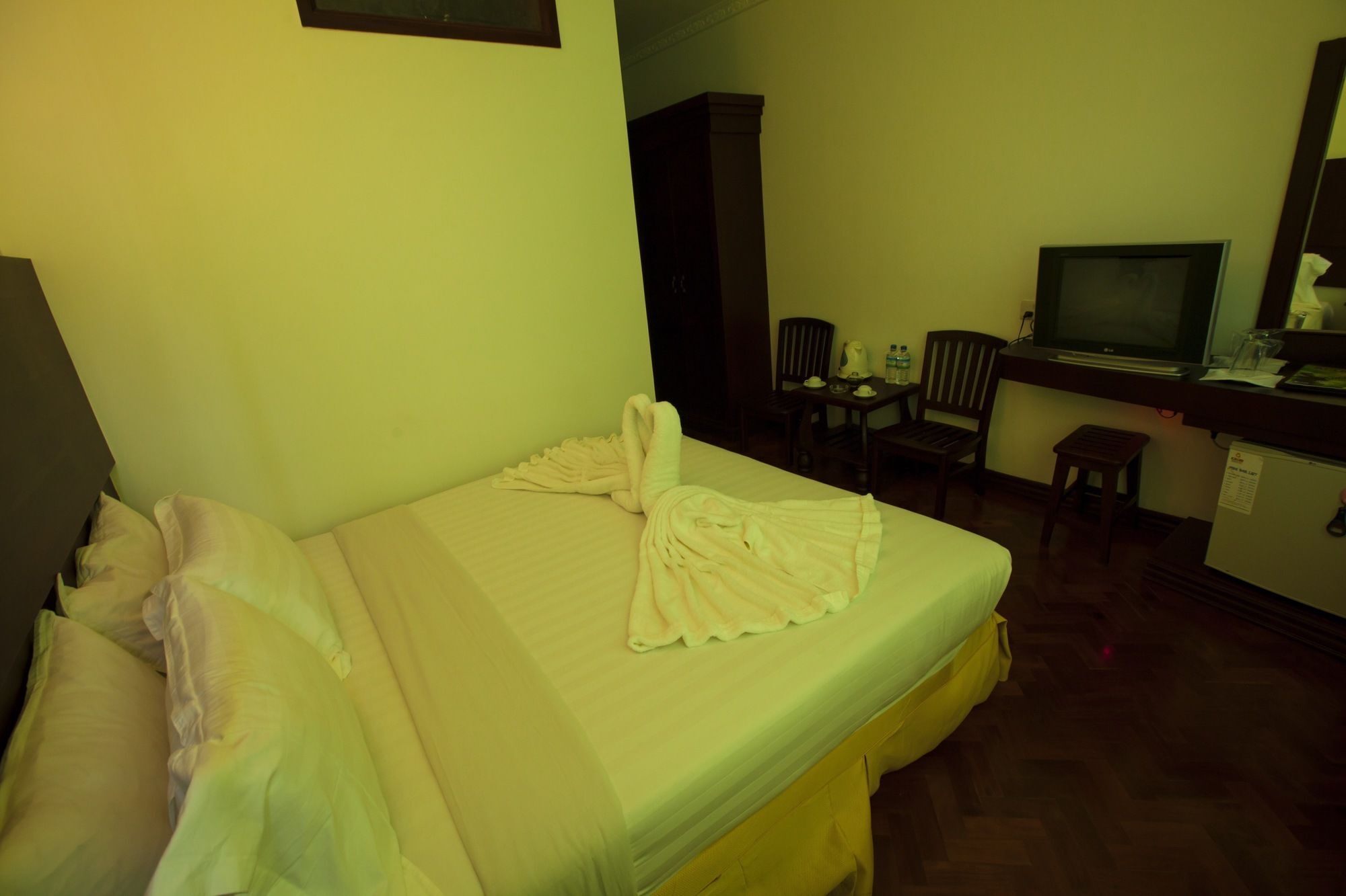 Hotel Queen Mandalay Extérieur photo